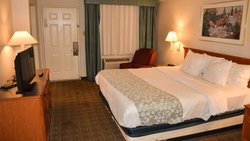  - Magnuson Hotel Texarkana - I-30, Exit 223