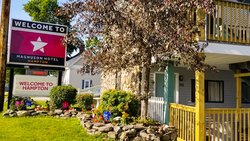  - Magnuson Hotel Hampton