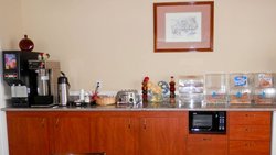  - Magnuson Hotel Fowlerville