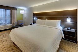  - Holiday Inn Express & Suites Troy - I-75, Exit 74