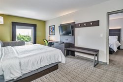  - Holiday Inn Express & Suites Clearwater