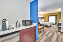  - Holiday Inn Express & Suites Clearwater