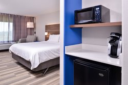  - Holiday Inn Express & Suites Elgin