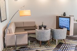  - Holiday Inn Express & Suites Homewood Birmingham - I-65, Exit 255