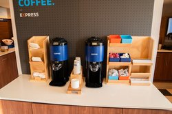  - Holiday Inn Express Maspeth