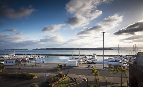 Thistle Poole Harbour 4