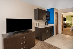  - Holiday Inn Express & Suites Trinidad - I-25, Exit 11