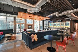  - Aloft Hotel Airport & Convention Center North Charleston - I-26, Exit 213