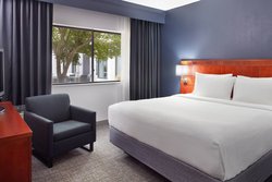 - Courtyard by Marriott Hotel Raleigh - I-440, Exit 10