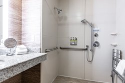  - Holiday Inn Express & Suites New Martinsville