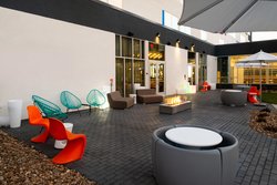  - Aloft Hotel North Kansas City - I-29 & I-35, Exit 6