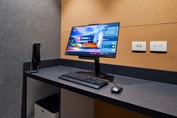  - Aloft Hotel North Kansas City - I-29 & I-35, Exit 6