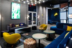  - Aloft Hotel North Kansas City - I-29 & I-35, Exit 6