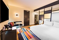  - Aloft Hotel Downtown Historic District Savannah