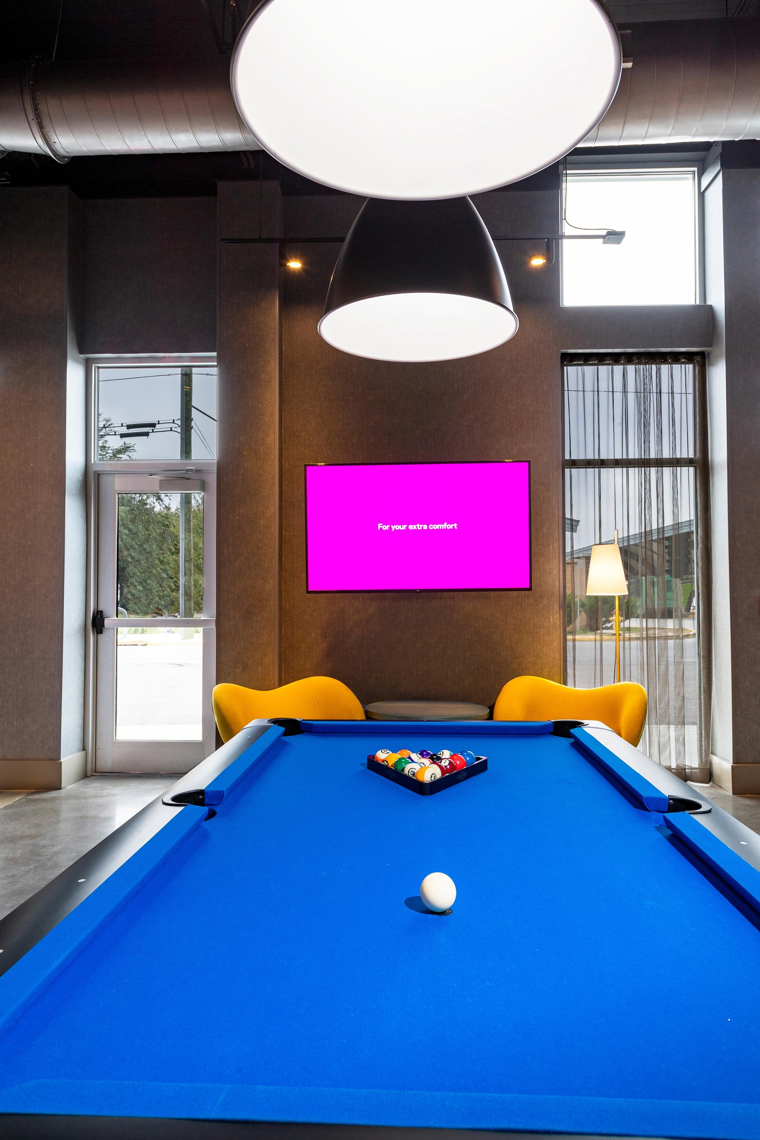 Re:mix??????? lounge - Pool Table