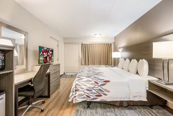  - Red Roof Inn West Lansing - I-69 & I-96, Exit 93