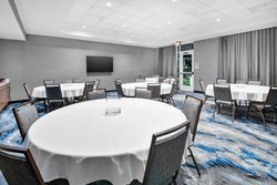  - Fairfield Inn & Suites by Marriott Columbus