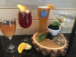  - Holiday Inn Mayfield Village - I-271, Exit 36