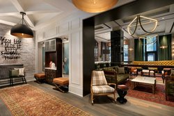  - Glenn Hotel Atlanta - I-75 & I-85, Exit 249C & 249D