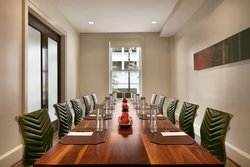  - Glenn Hotel Atlanta - I-75 & I-85, Exit 249C & 249D