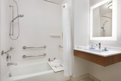 - Holiday Inn Express & Suites Merced