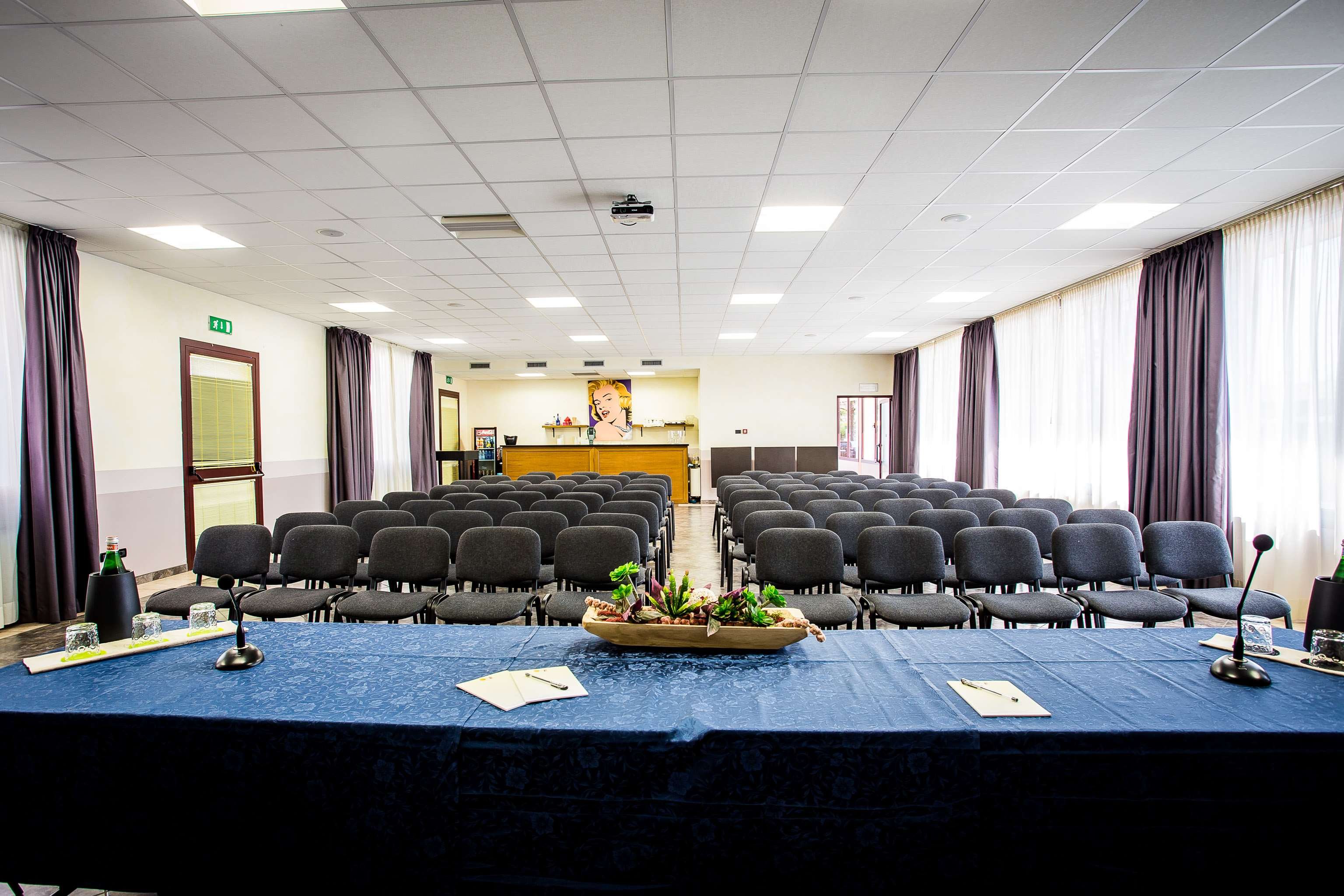 Piccolo Hotel Nogara in Nogara Trip Canvas