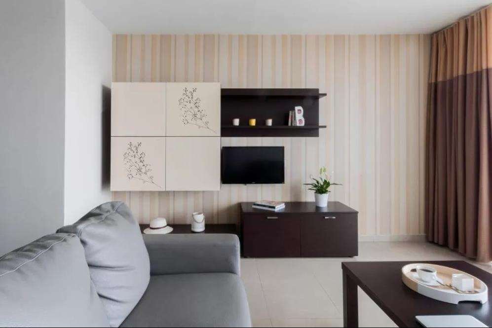 BLUBAY APARTMENTS AND SUITES-guestroom-GUEST ROOM LIVING AREA.jpg
