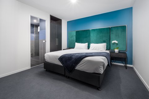 1 Bedroom Apartment Bedroom
