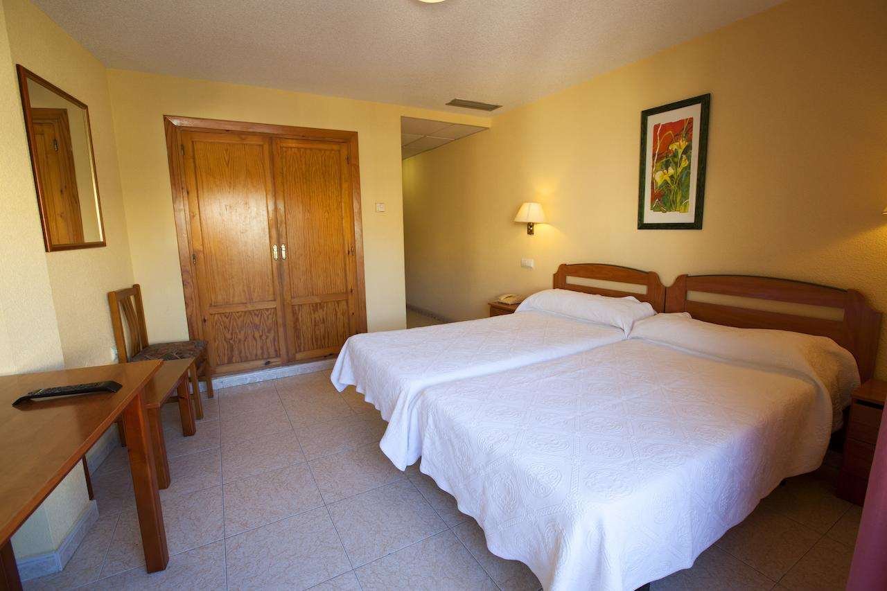 HOTEL CARMEN ALMUNECAR-guestroom-GUEST ROOM.jpg