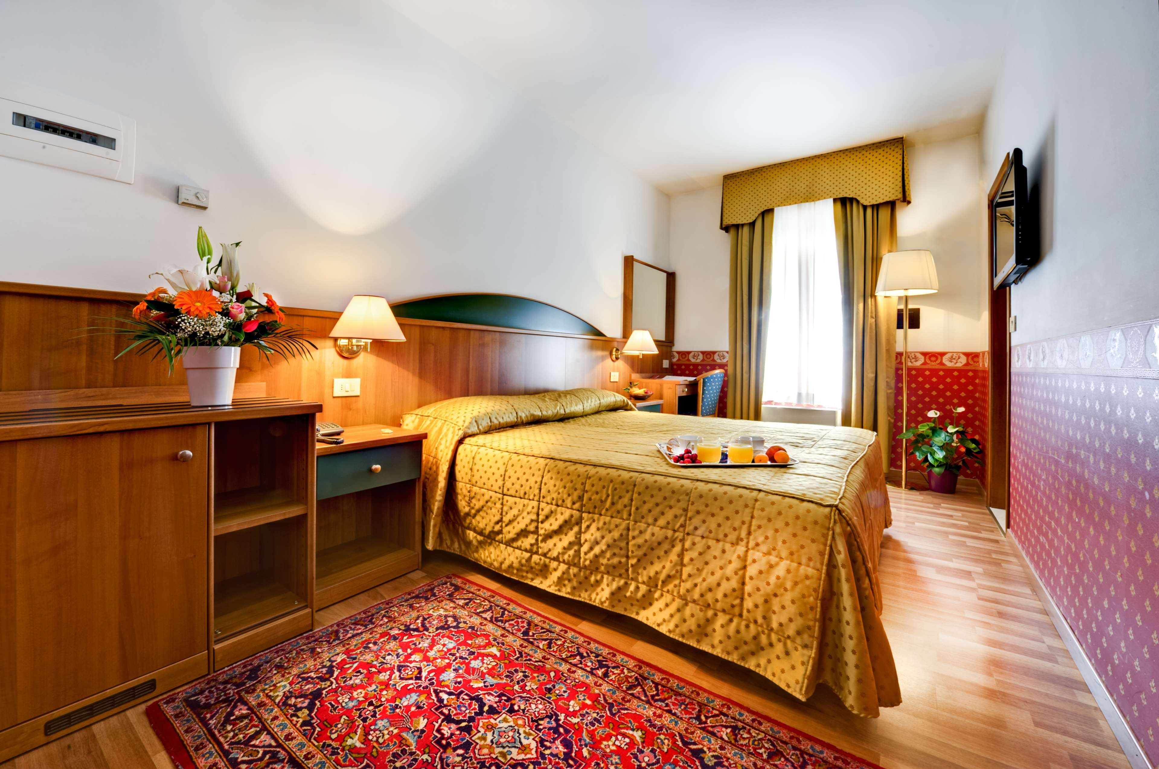 HOTEL AL VIVIT - MESTRE-guestroom-CLASSIC DUS GUEST ROOM.jpg