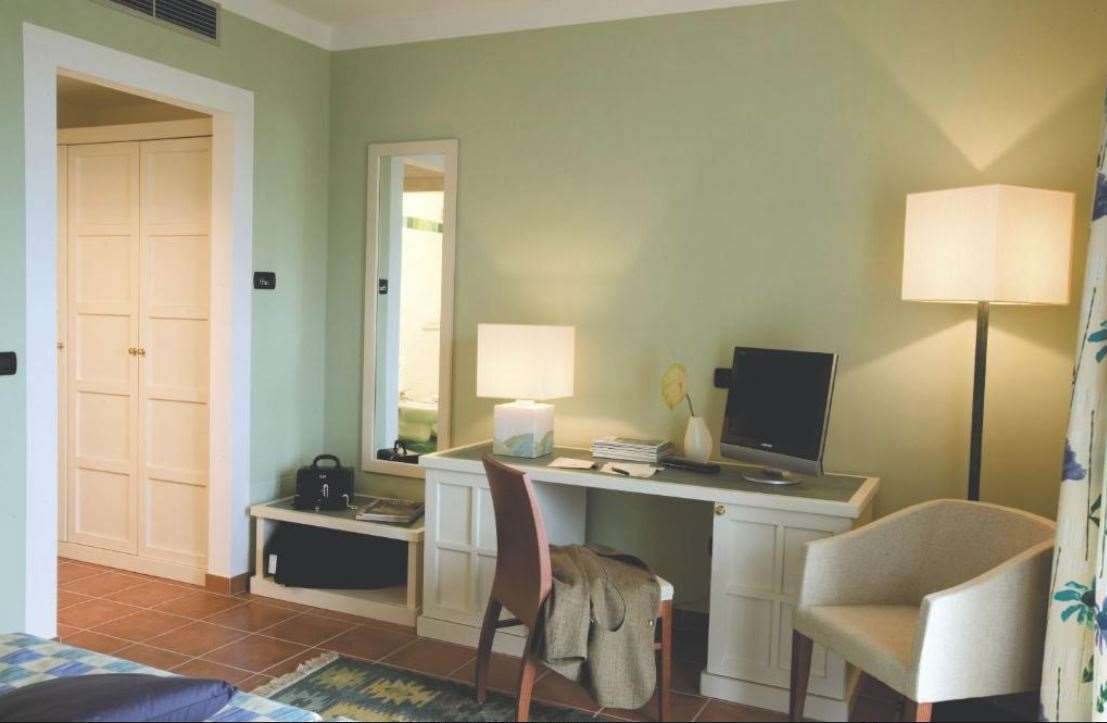 RELAIS CAPPUCCINA - SAN GIMIGNANO-guestroom-GUEST ROOM.jpg