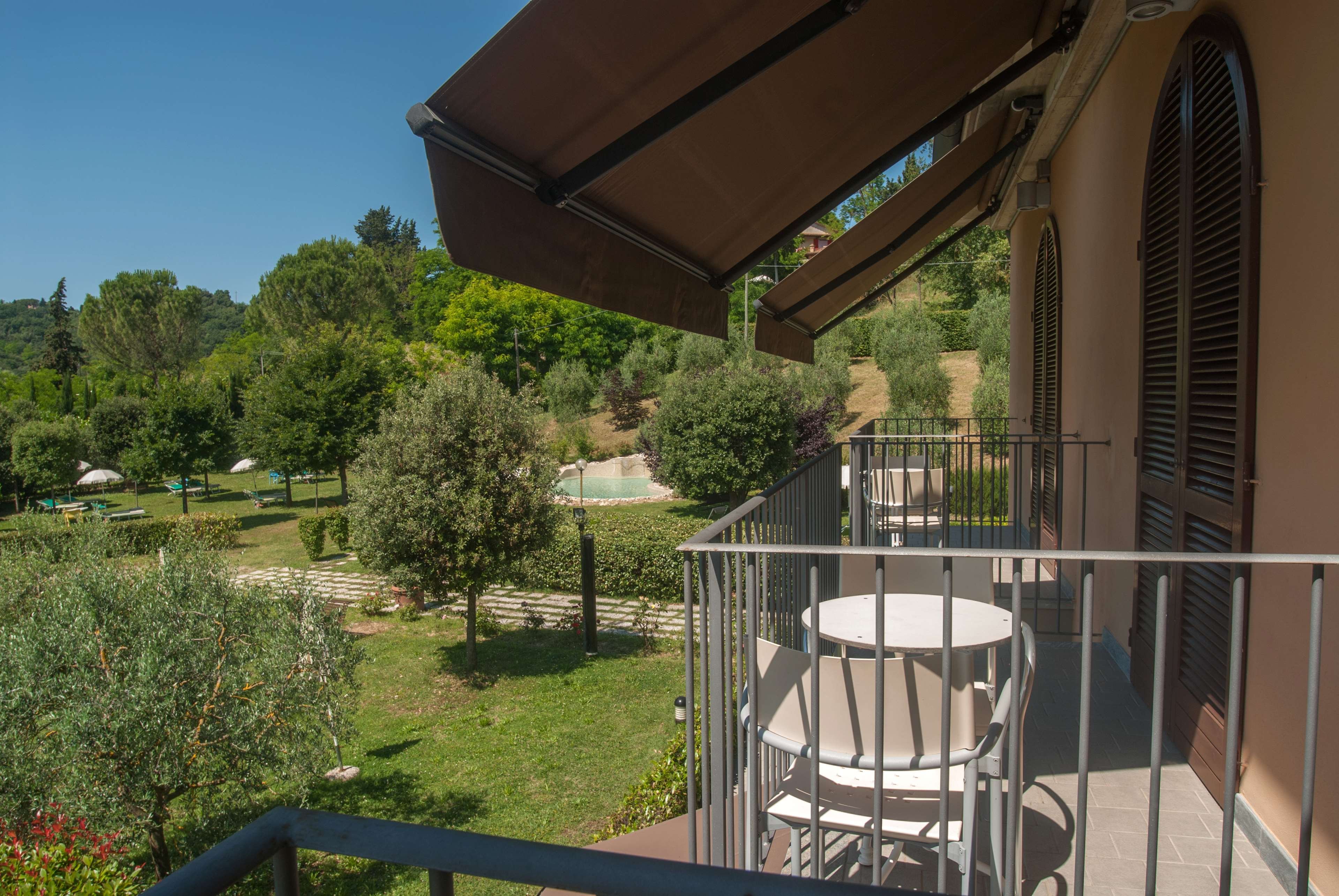 HOTEL SOVESTRO - SAN GIMIGNANO-guestroom-GUEST ROOM BALCONY.jpg