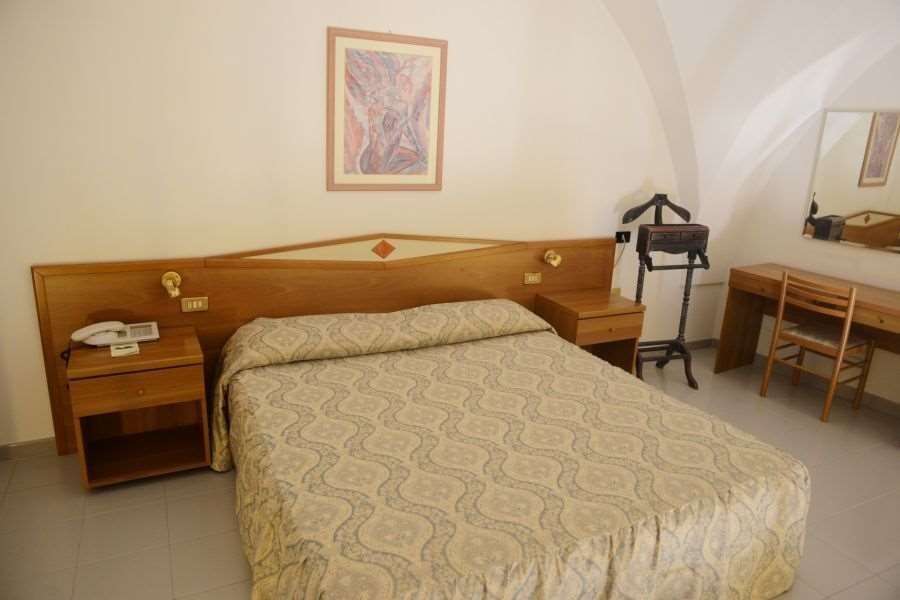 ALBERGO ITALIA - MATERA-guestroom-GUEST ROOM.jpg