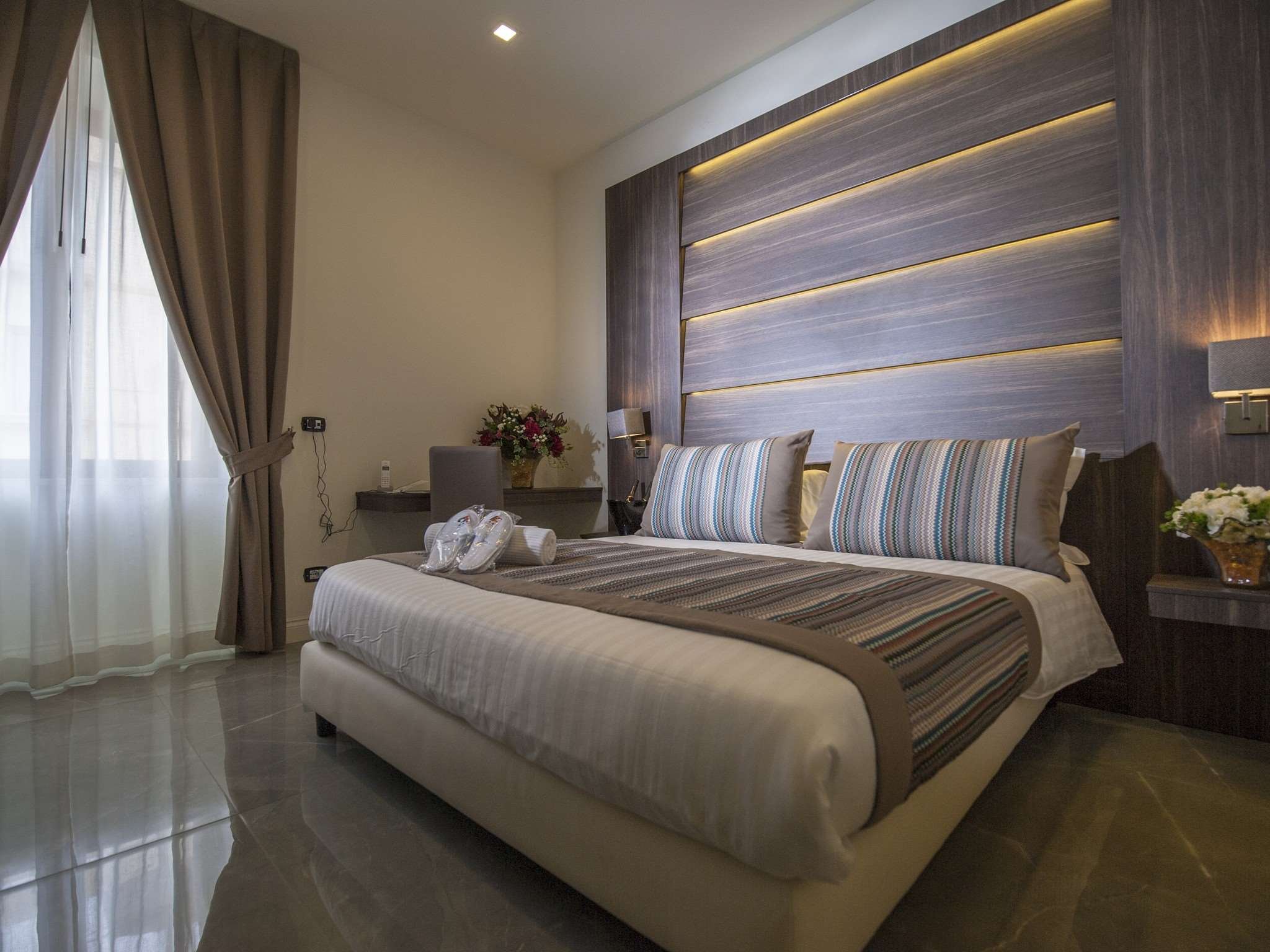 PALAZZO FIRENZE-guestroom-GUEST CLASSIC DOUBLE ROOM.jpg