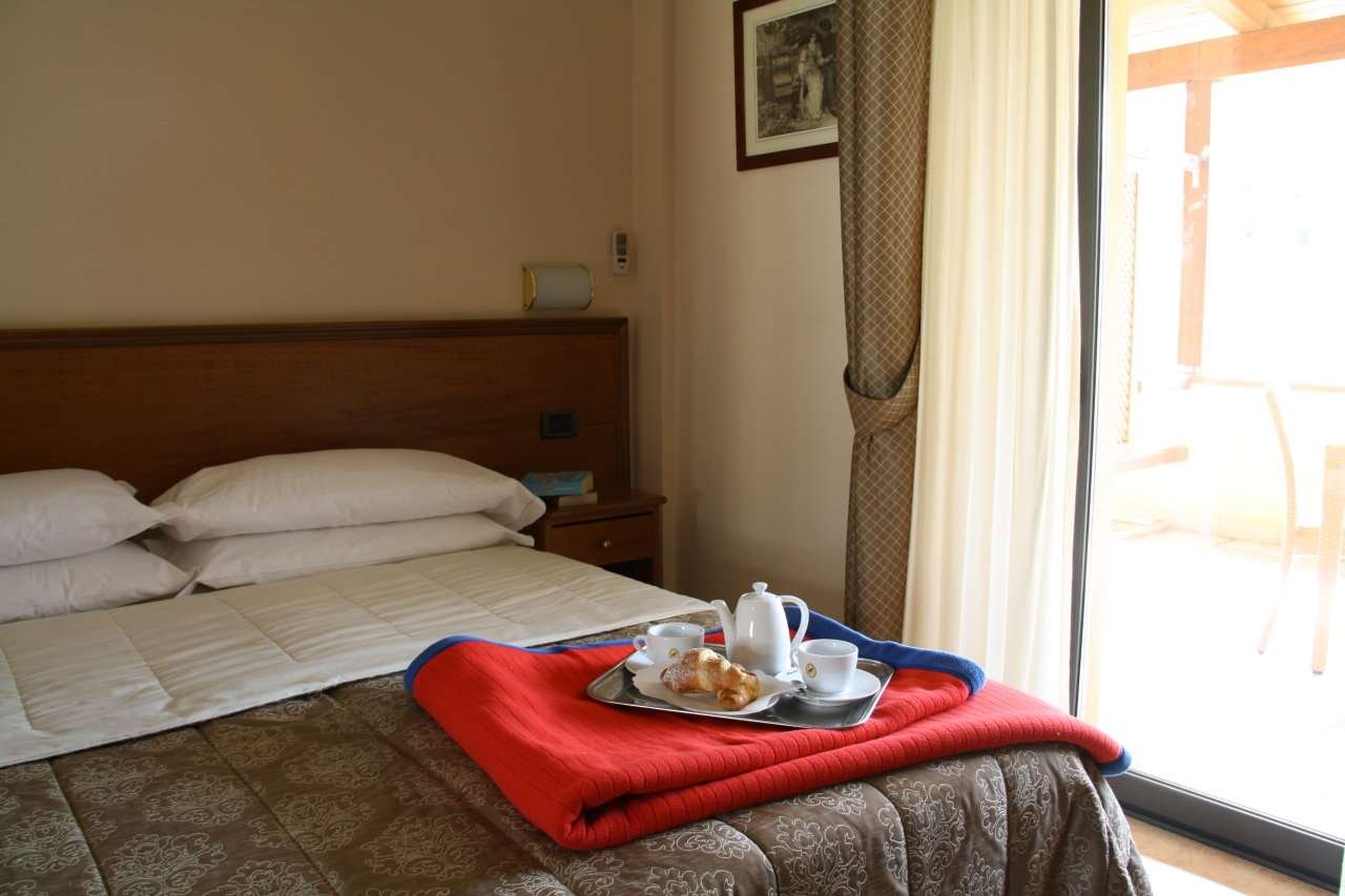 HOTEL PAUSANIA INN - TEMPIO PAUSANI-guestroom-GUEST ROOM.jpg