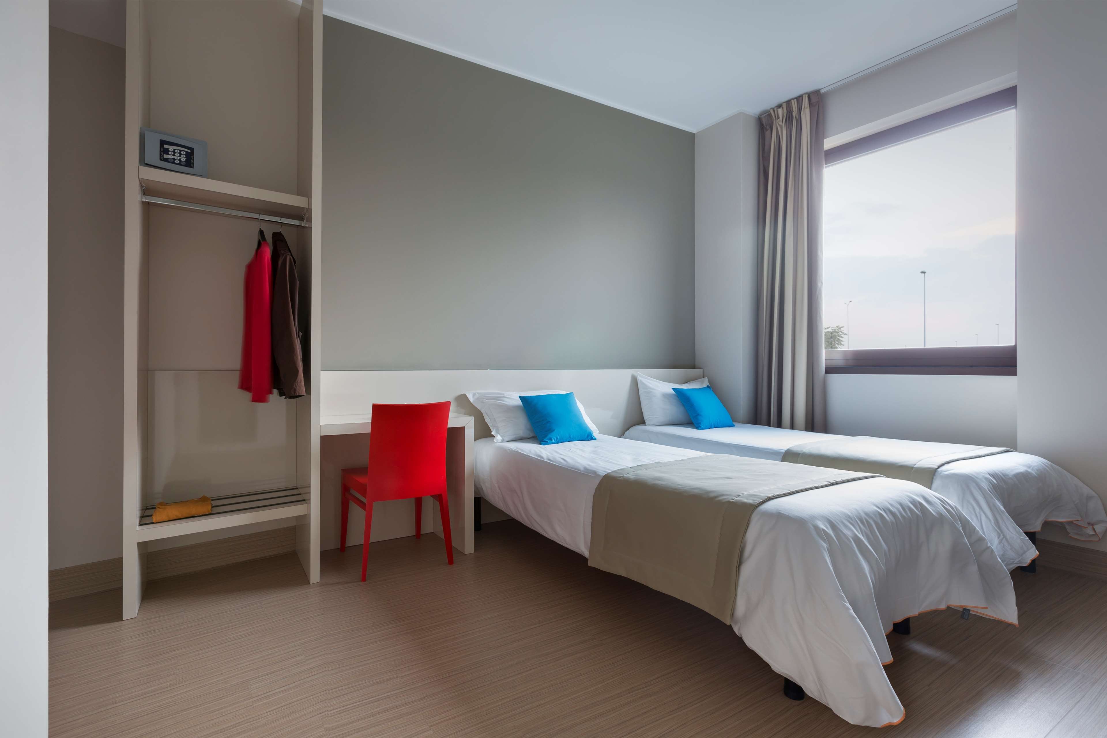 B-B HOTEL MILANO MONZA-guestroom-GUEST ROOM.jpg