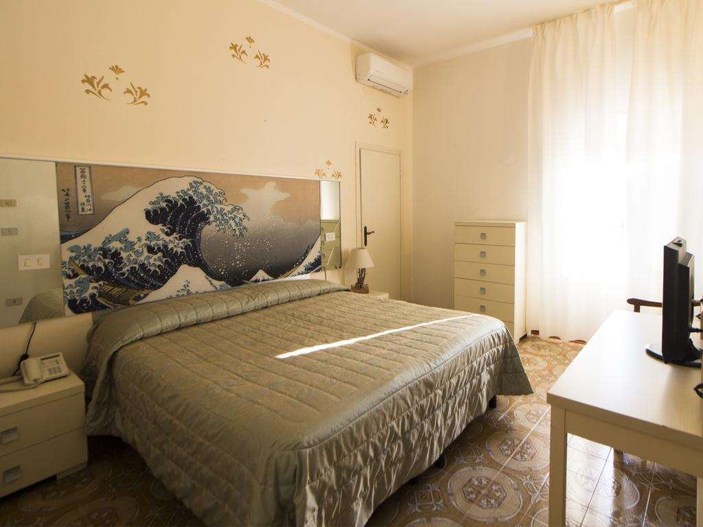 HOTEL ATLANTICO-guestroom-GUEST ROOM.jpg