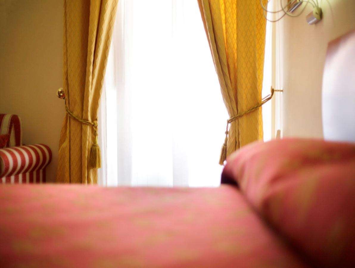 HOTEL GARIBALDI FROSINONE-guestroom-GUEST ROOM.jpg