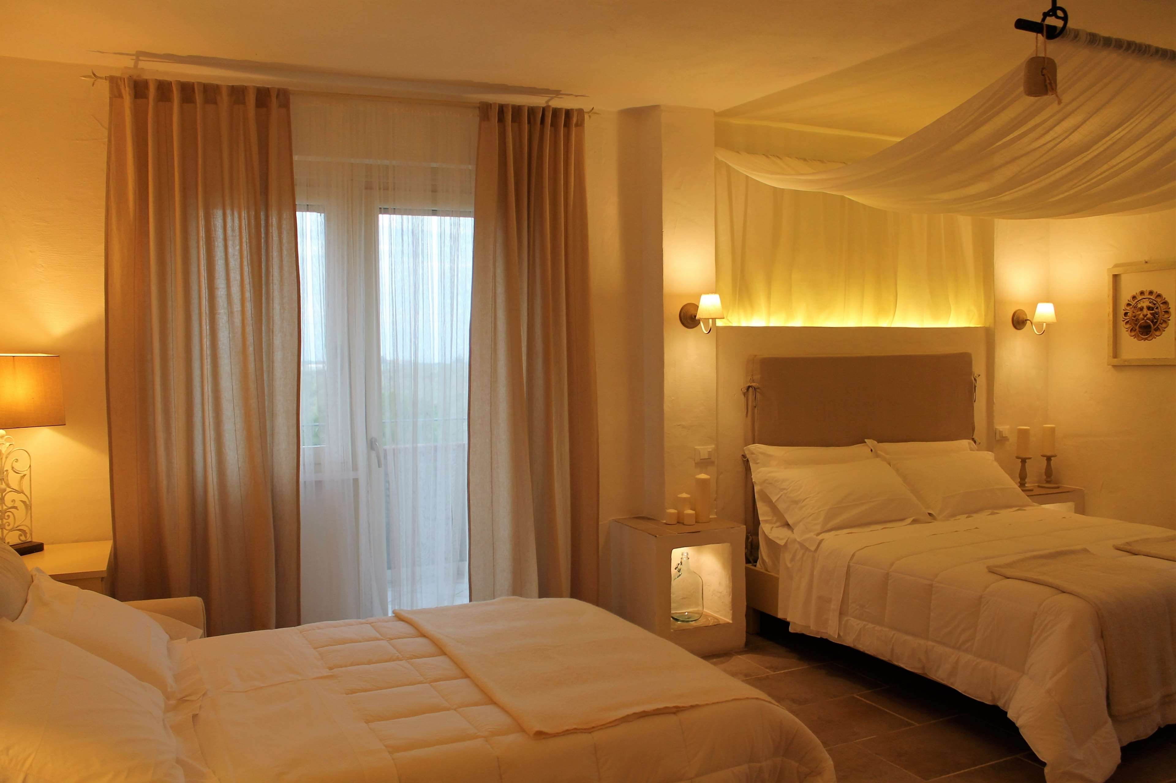 LE NICCHIE GUEST HOUSE - LUCERA-guestroom-FAMILY SUPERIOR SUITE.jpg