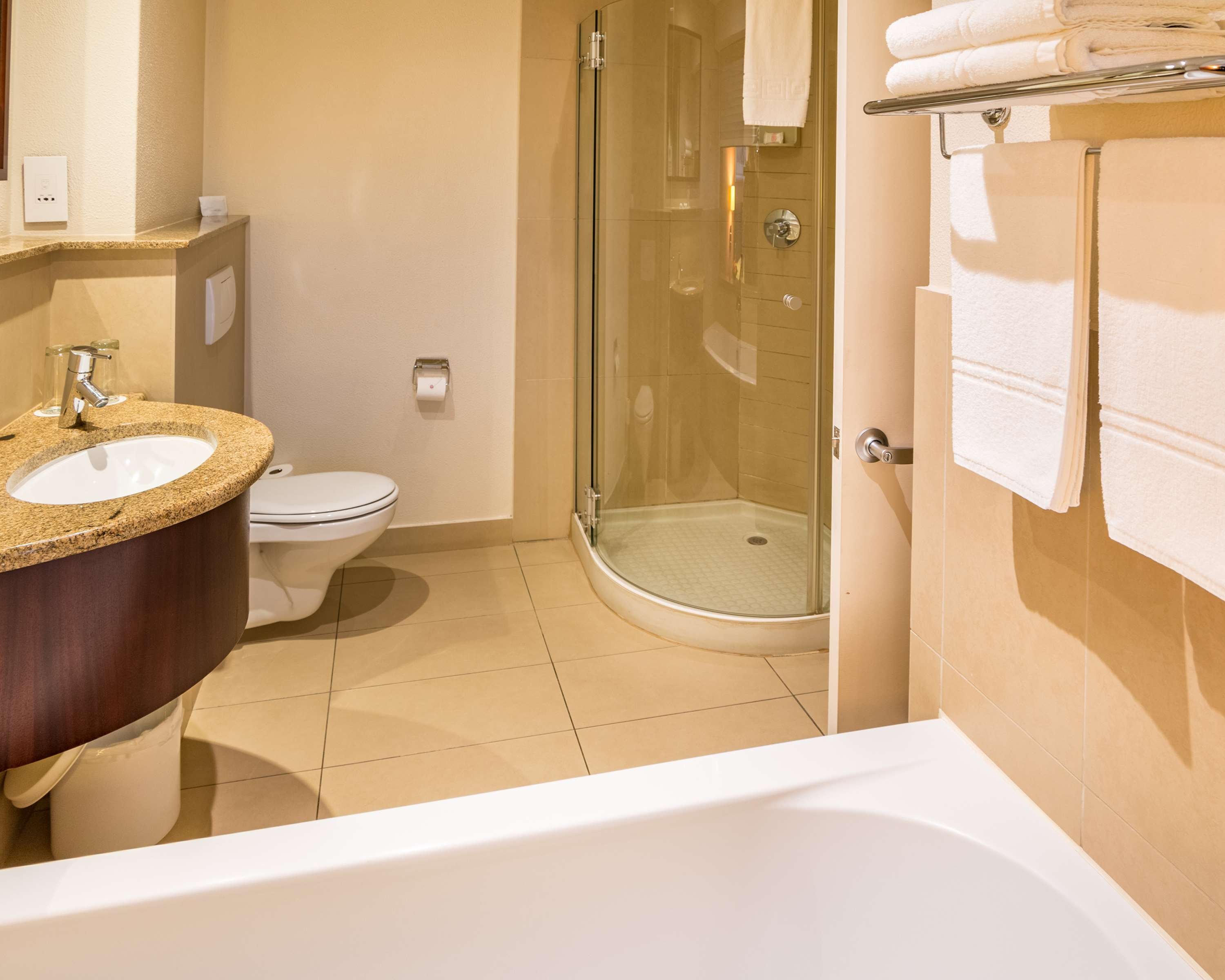 CITY LODGE HATFIELD-guestroom-City Lodge Hotel Hatfield Bathroom.jpg