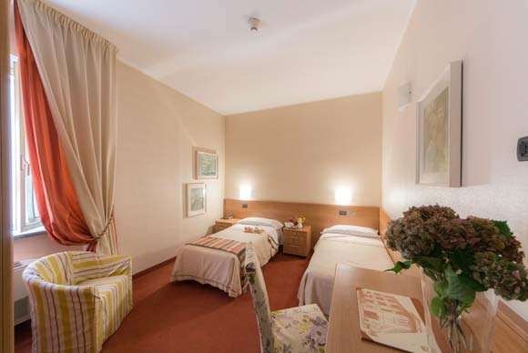 HOTEL LUX-guestroom-GUEST ROOM.jpg