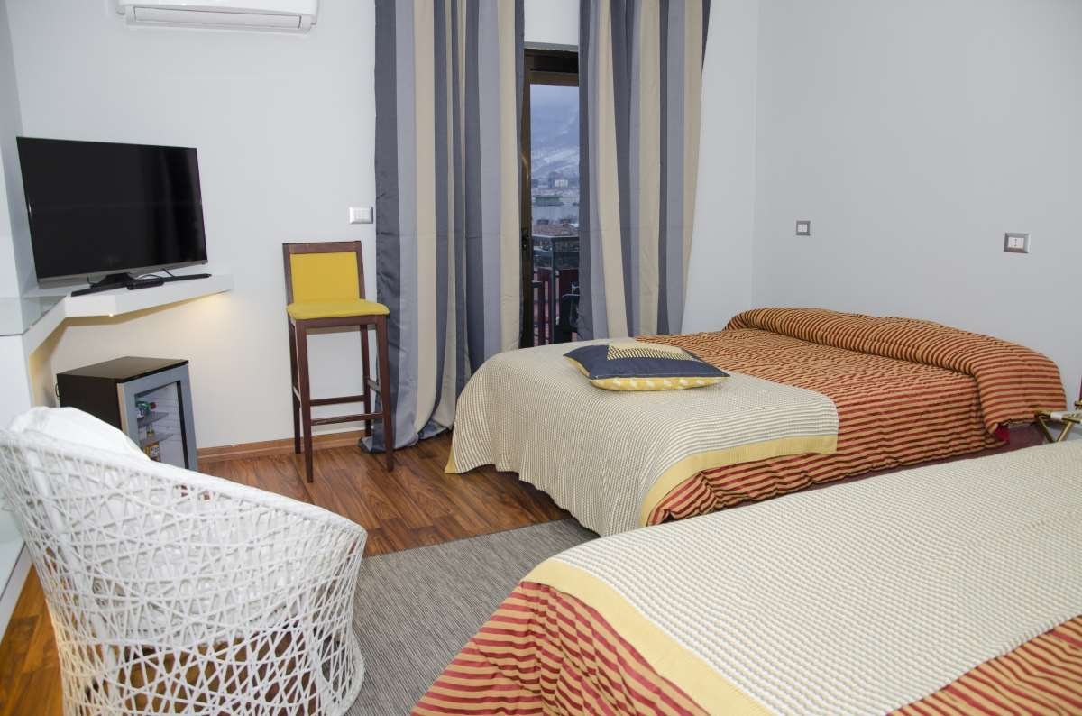 GRAND HOTEL IRPINIA - MERCOGLIANO-guestroom-GUEST FAMILY ROOM.jpg