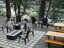  - Loge Cabins Riverside Leavenworth