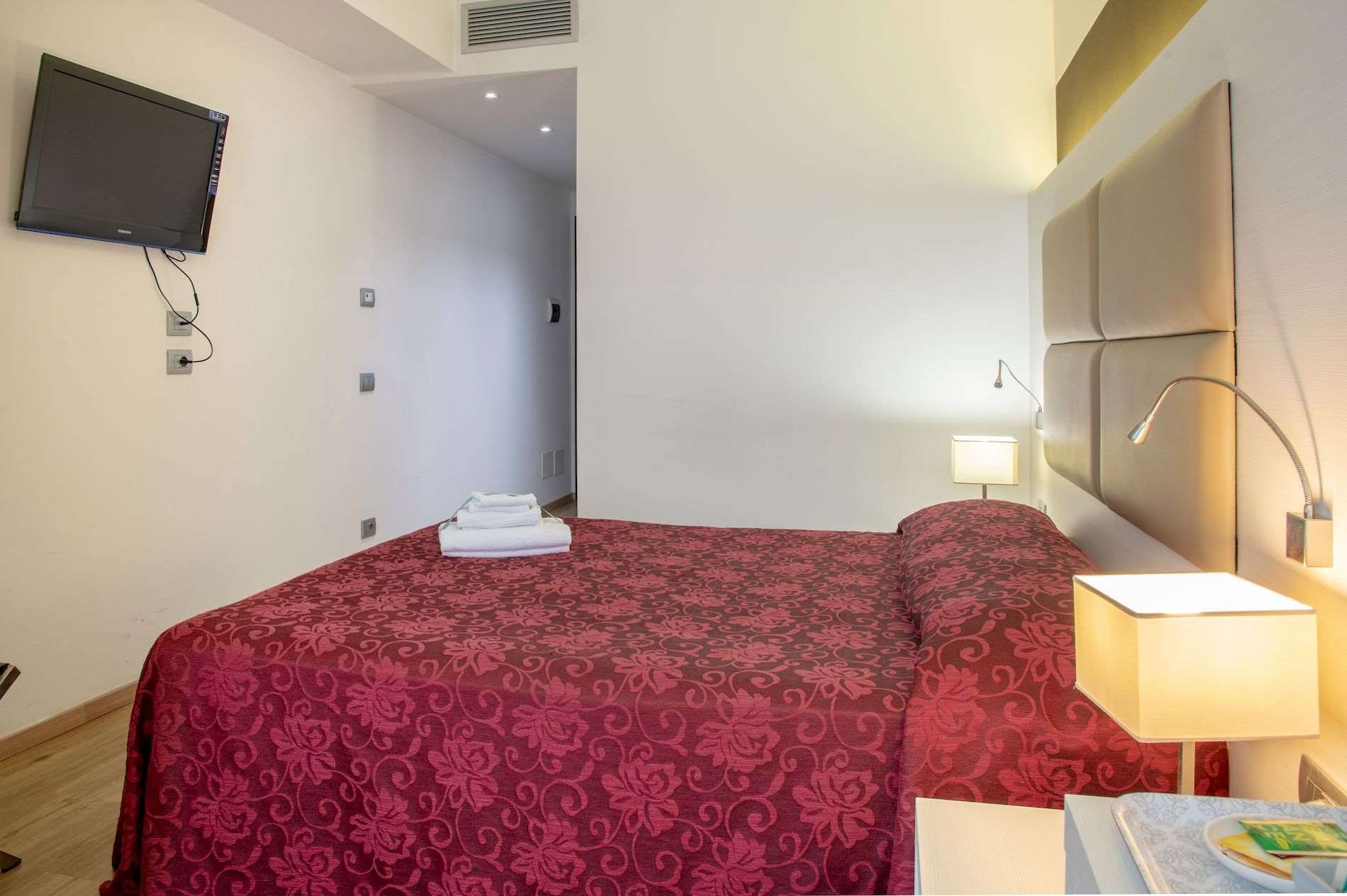 HOTEL BARETA - CALDIERO-guestroom-GUEST SINGLE SUPERIOR ROOM.jpg