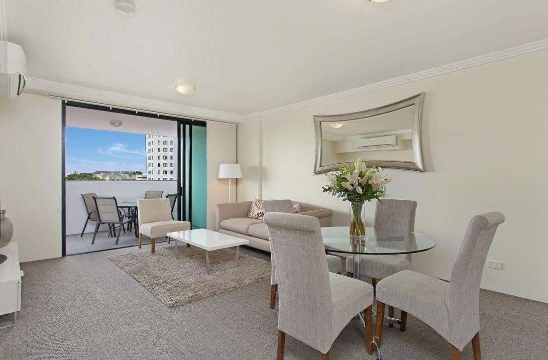 REPUBLIC APARTMENTS-guestroom-Guest room.jpg
