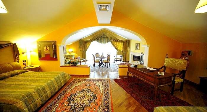 HOTEL FILIPPONE - GIOIA DEI MARSI-guestroom-GUEST ROOM.jpg