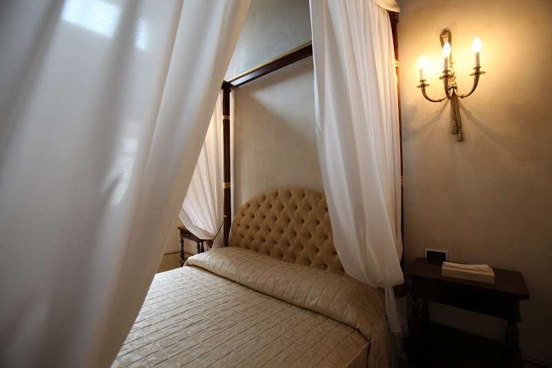 FORTINO NAPOLEONICO - PORTONOVO-guestroom-ROYAL SUITE.jpg
