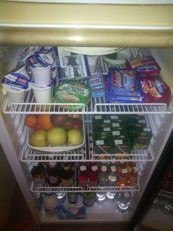 LE STANZE DEL SOGNO-guestroom-GUEST ROOM MINIBAR.jpg