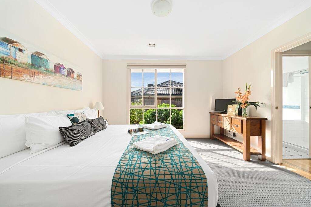 PARK AVENUE IKON GLEN WAVERLEY-guestroom-Guest Room.jpg