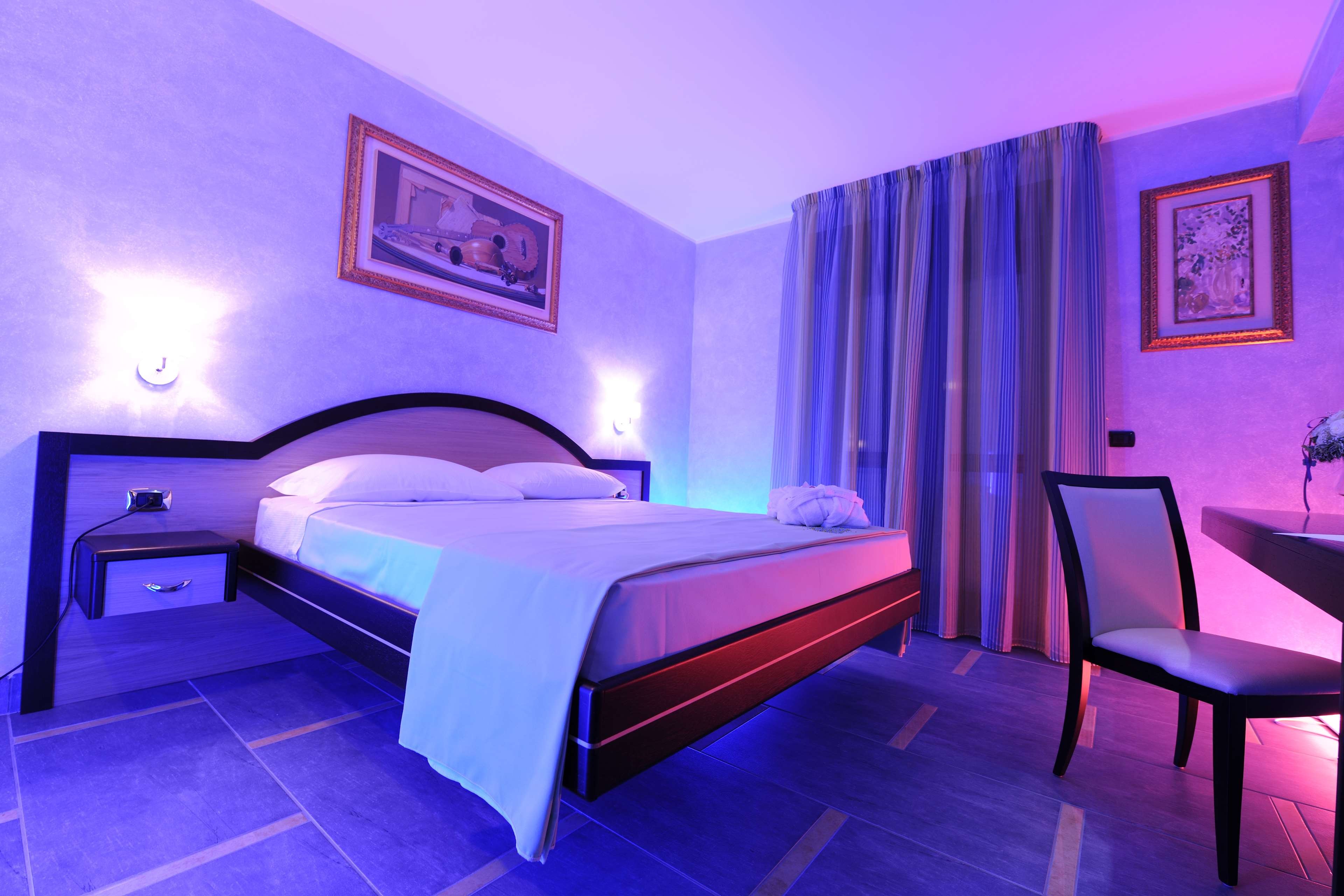 GRAND HOTEL PARADISO - CATANZARO LI-guestroom-GUEST ROOM.jpg